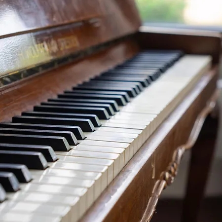 & Kurssikeskus Ξενοδοχείο *