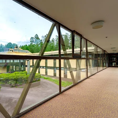 & Kurssikeskus * Raseborg