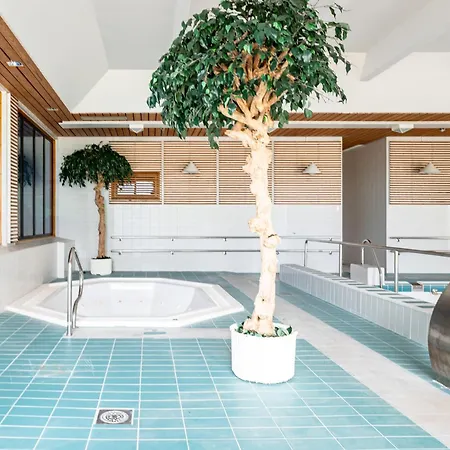 & Kurssikeskus Raseborg